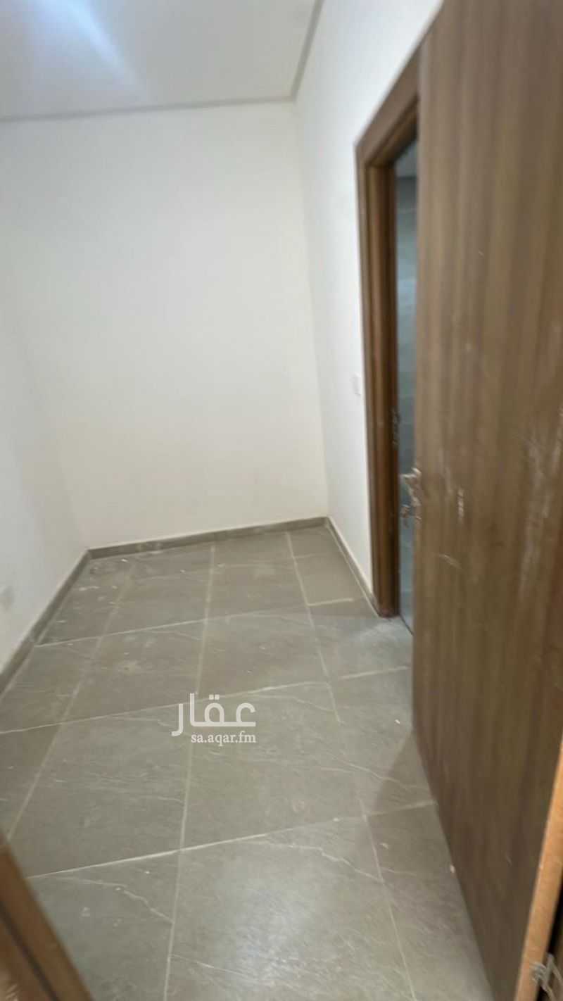 5 bedroom villa in Riyadh 6