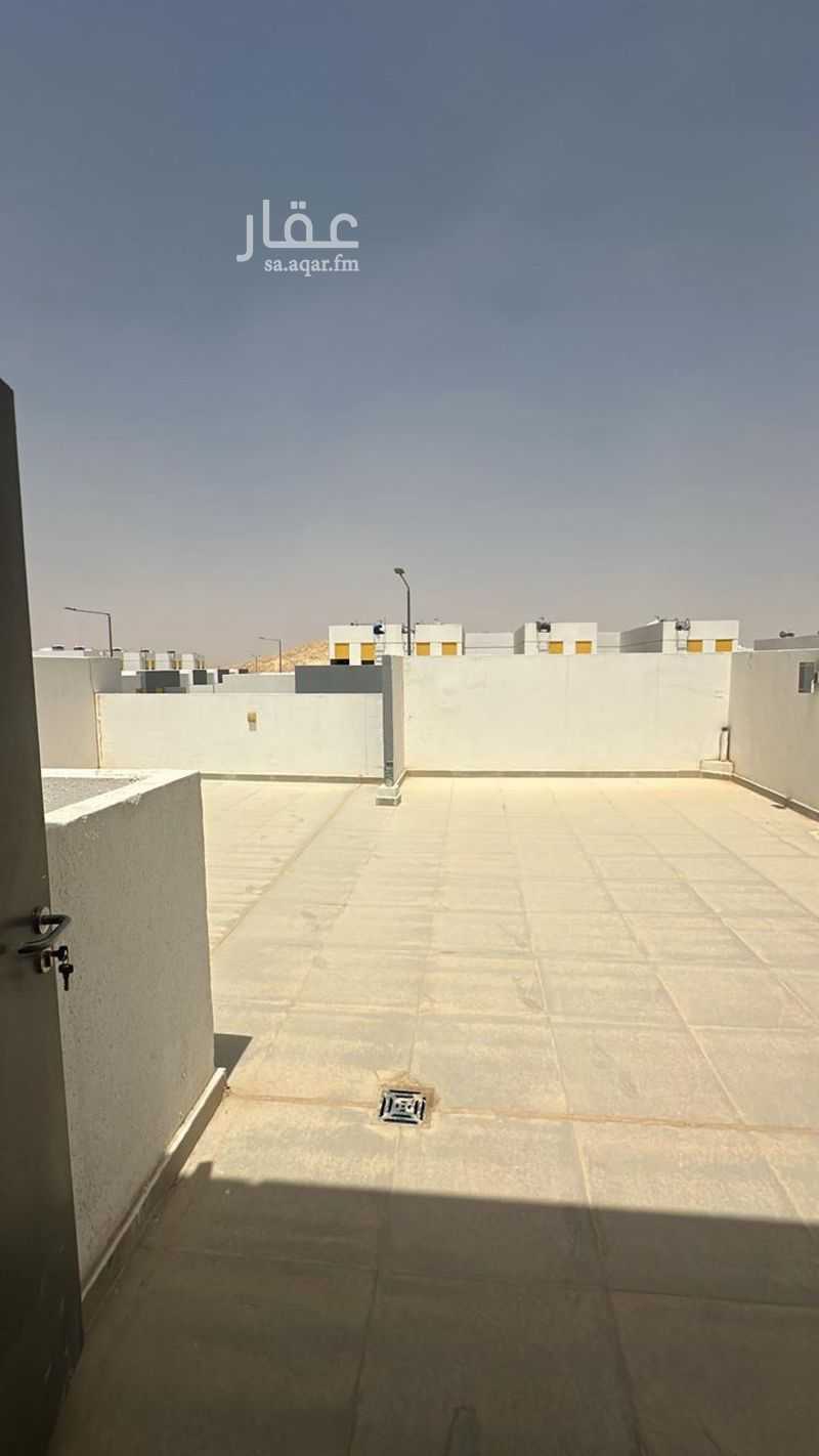 5 bedroom villa in Riyadh 8