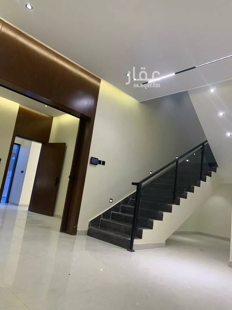 6 bedroom villa in Okaz 7