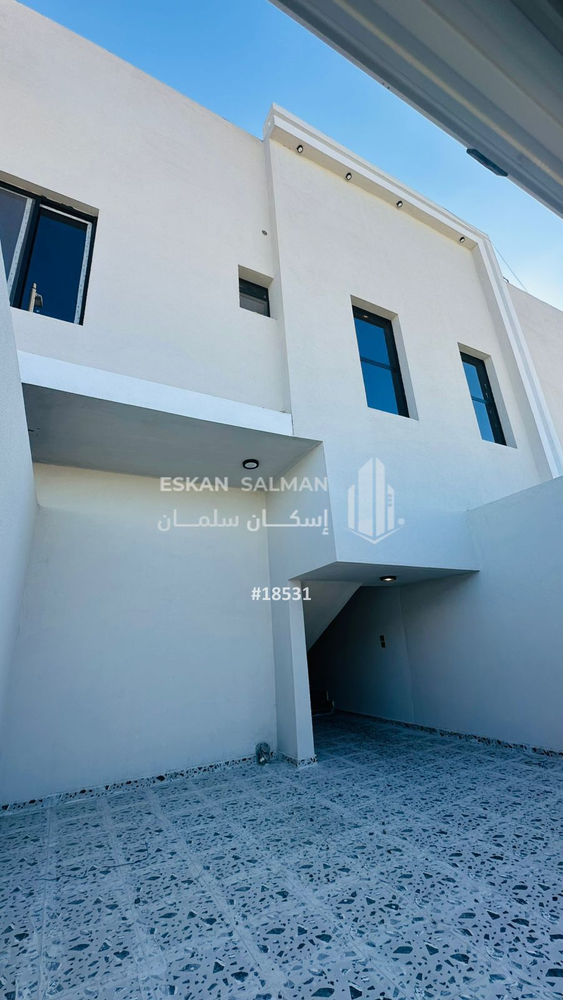 5 bedroom apartment in Al Maseef, Eastern Province 2