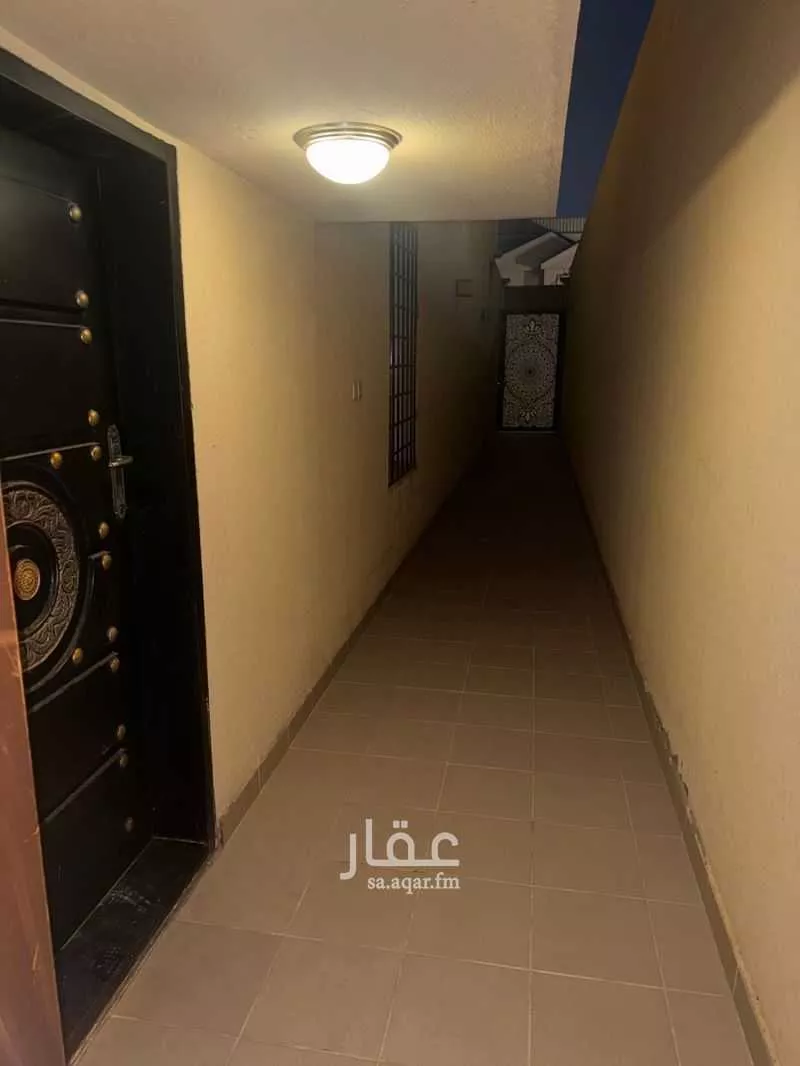 فيلا 4 غرف في النفل 6