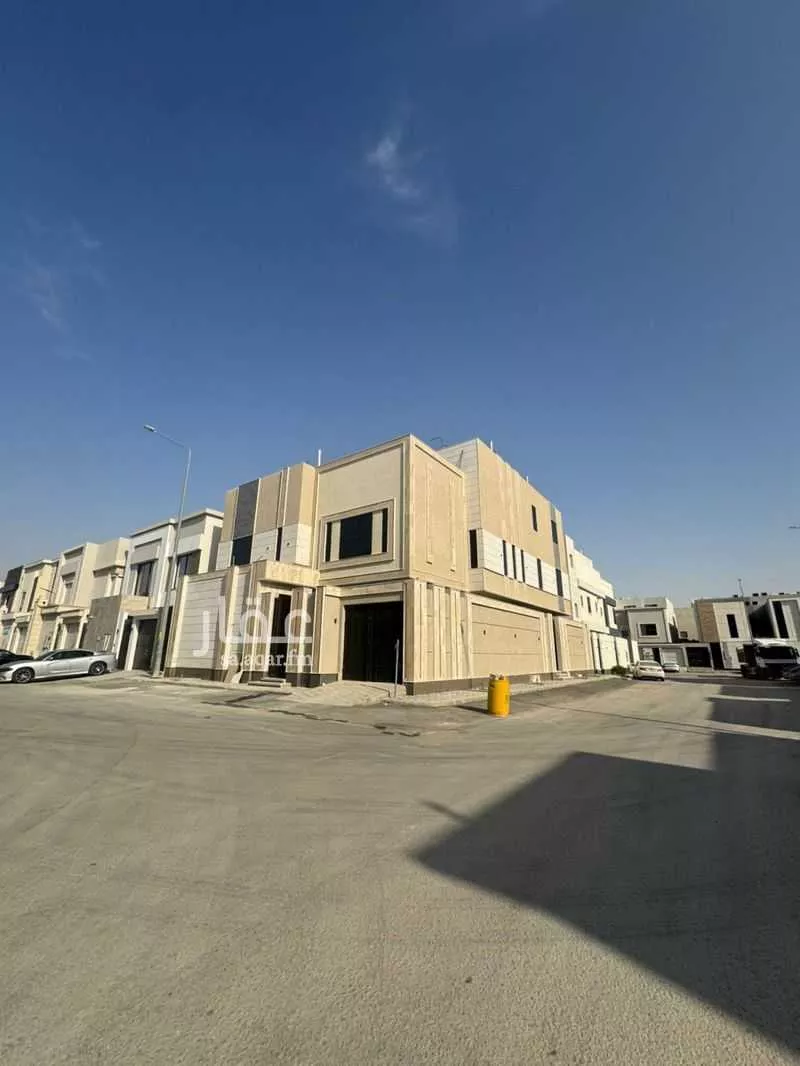 7 bedroom villa in Al Rimal 11