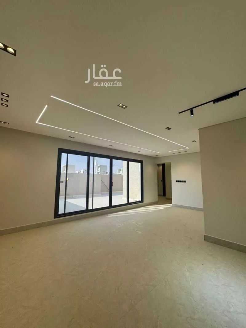 7 bedroom villa in Al Rimal 10