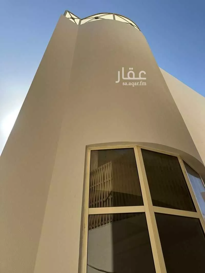 5 bedroom villa in Al Yasmin 11