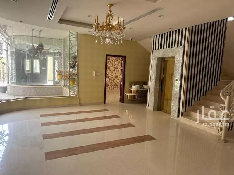 5 bedroom villa in Al Yasmin 13