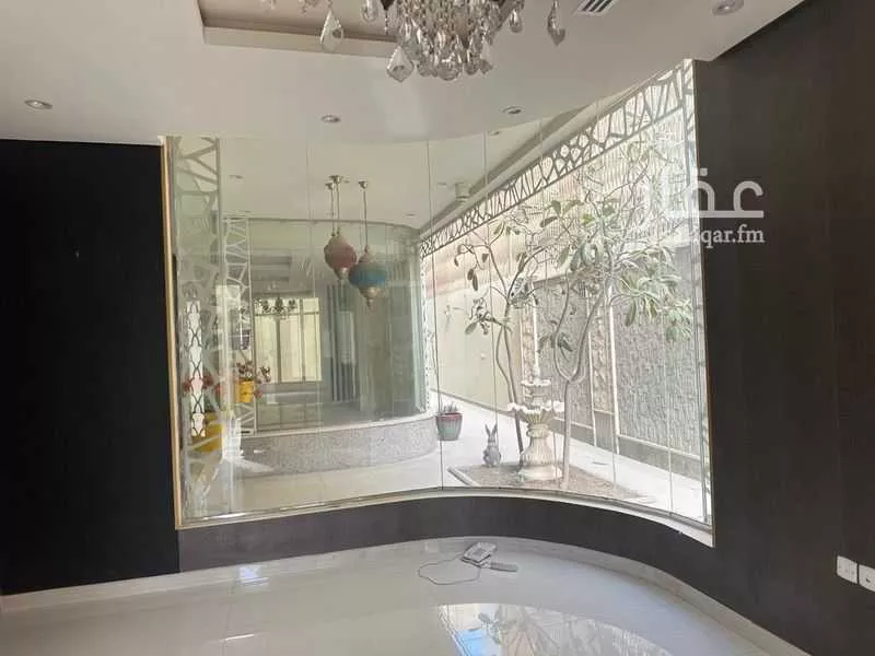 5 bedroom villa in Al Yasmin 6