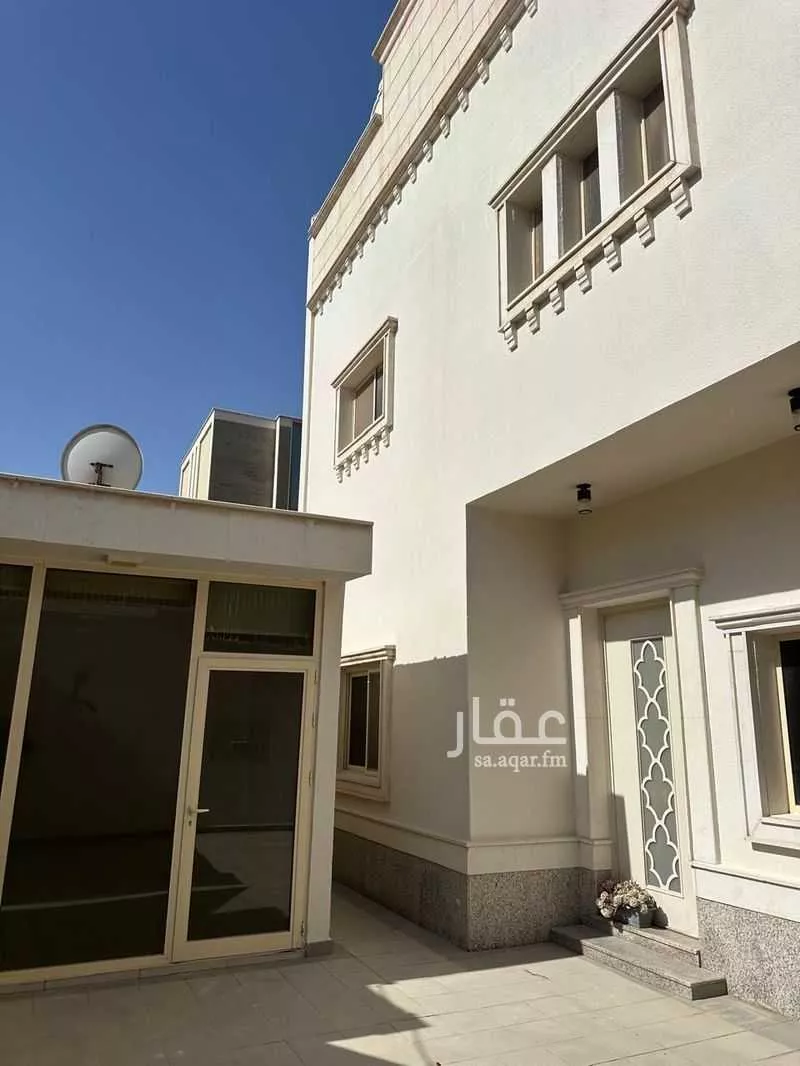 5 bedroom villa in Al Yasmin 8