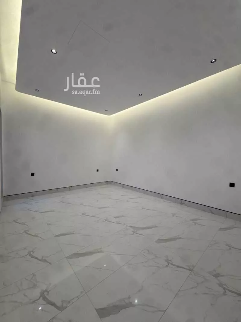 5 bedroom villa in Al Narjis 13