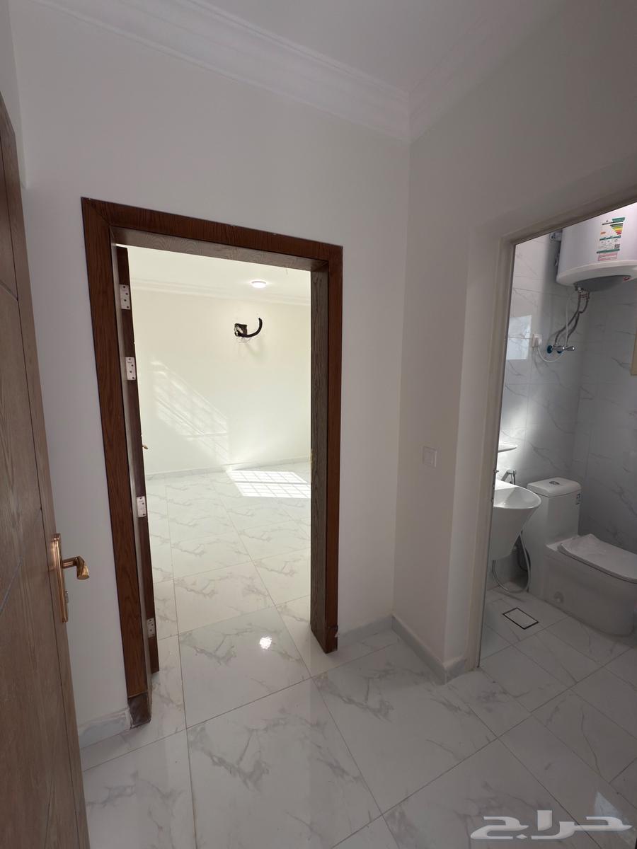 3 bedroom apartment in Al Thuqbah, Eastern Province 4