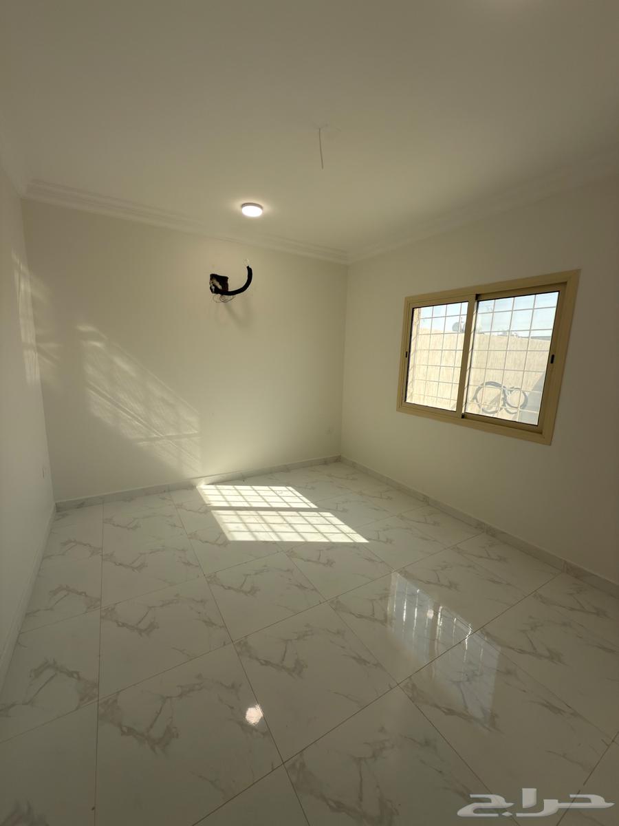 3 bedroom apartment in Al Thuqbah, Eastern Province 6