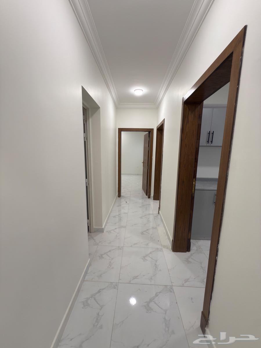 3 bedroom apartment in Al Thuqbah, Eastern Province 10