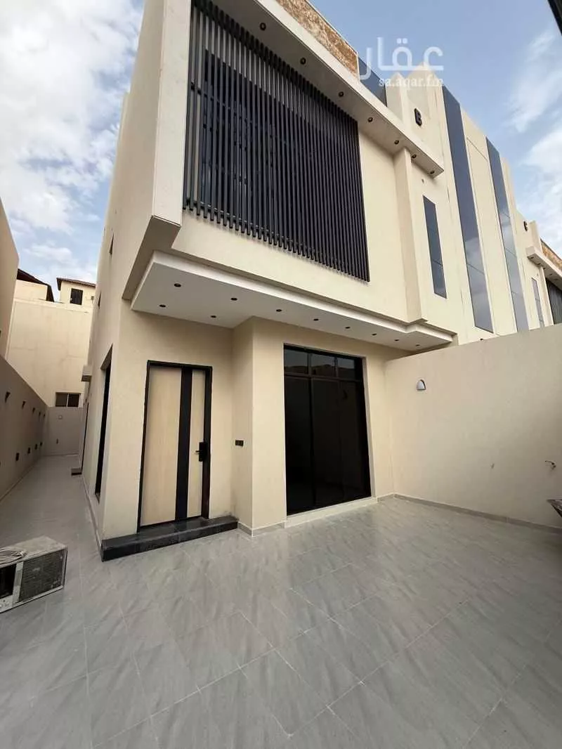 7 bedroom villa in Al Khaleej, Riyadh 12