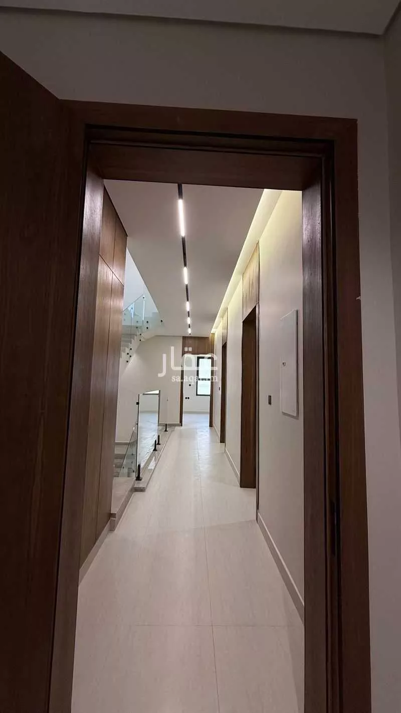 5 bedroom villa in Al Narjis 12