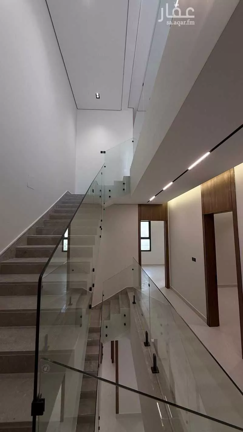 5 bedroom villa in Al Narjis 14