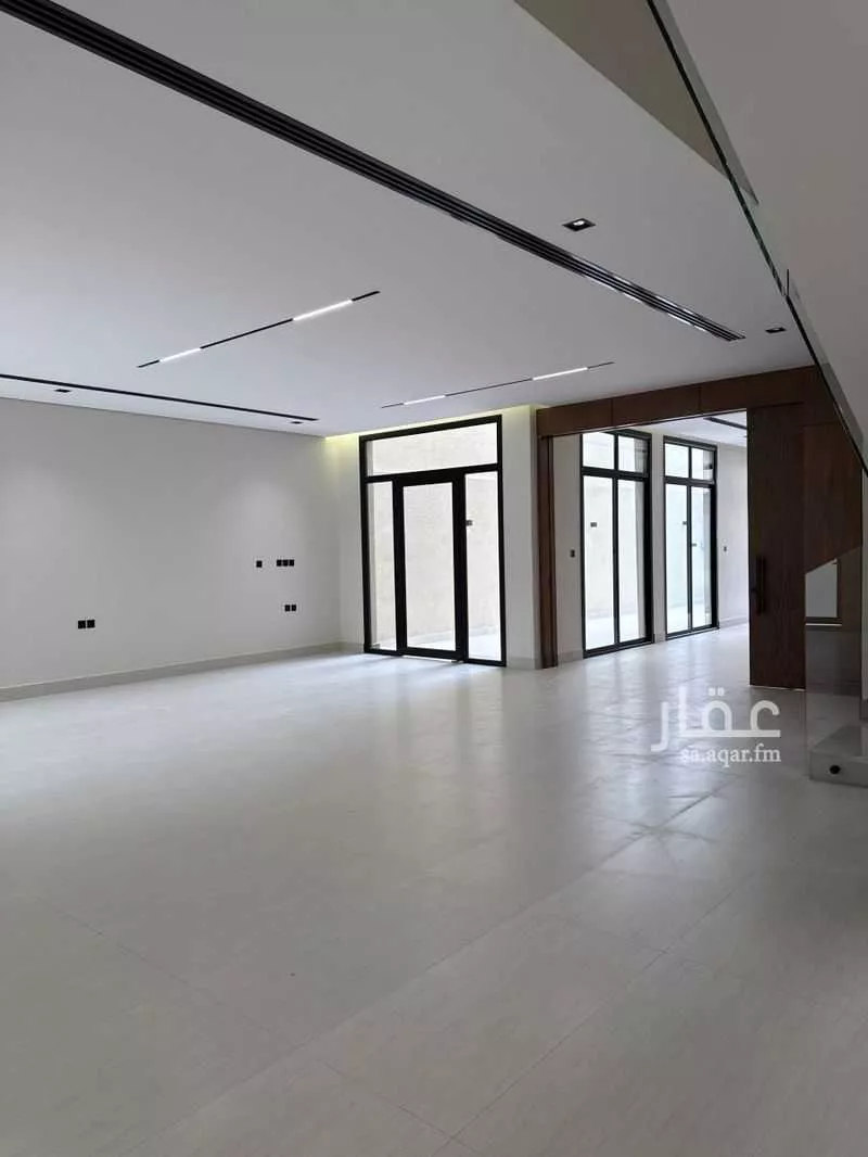 5 bedroom villa in Al Narjis 6