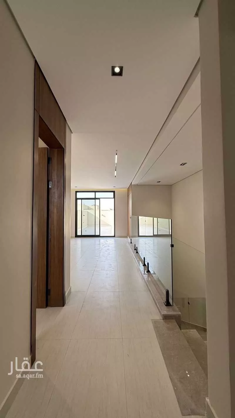 5 bedroom villa in Al Narjis 10