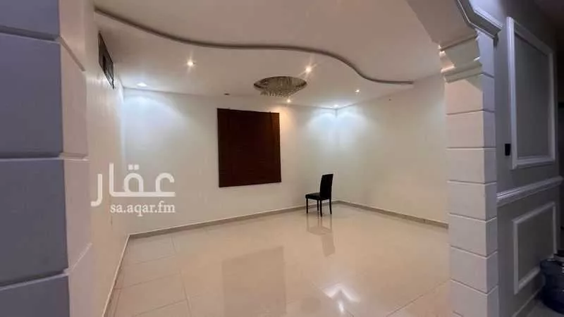 4 bedroom villa in Al Hazm, Riyadh 15