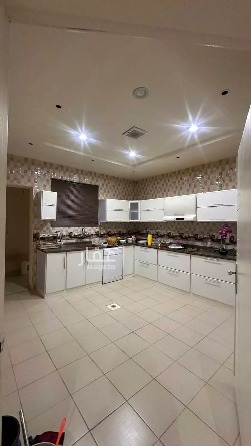 4 bedroom villa in Al Hazm, Riyadh 18