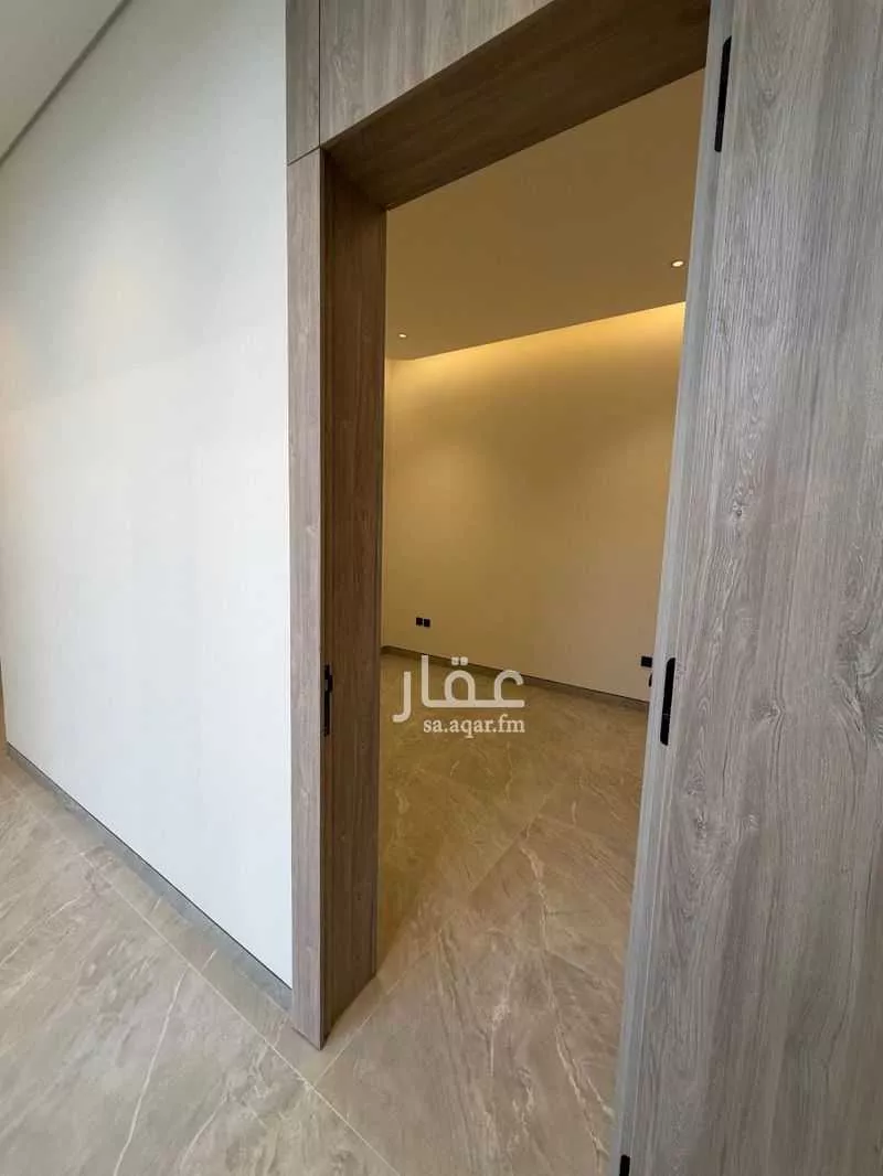 فيلا 5 غرف في النرجس 22