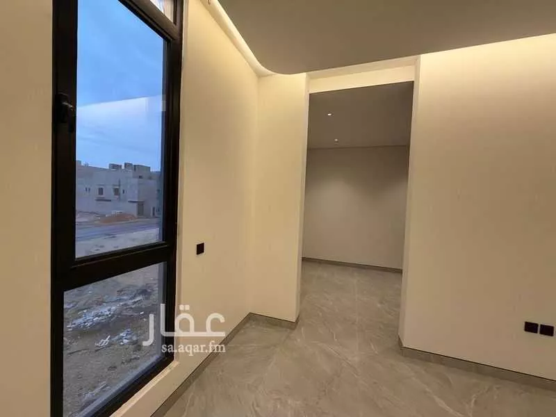 فيلا 5 غرف في النرجس 26