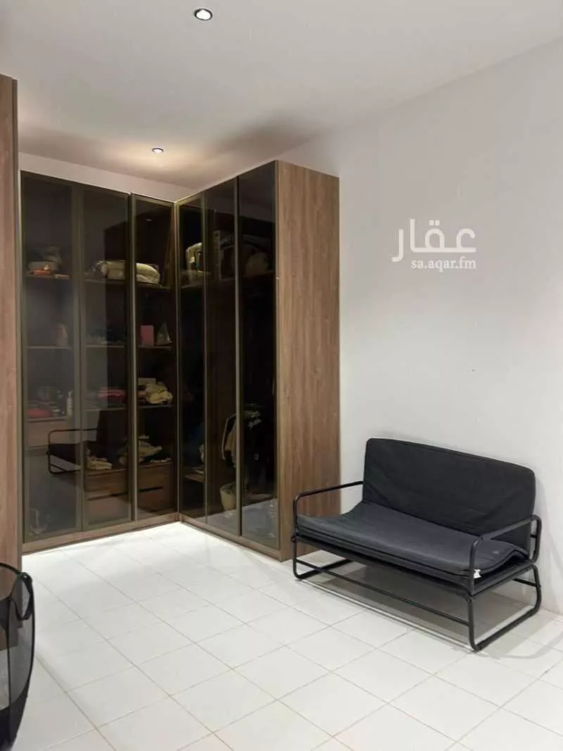 7 bedroom apartment in Al Fakhriyah 15