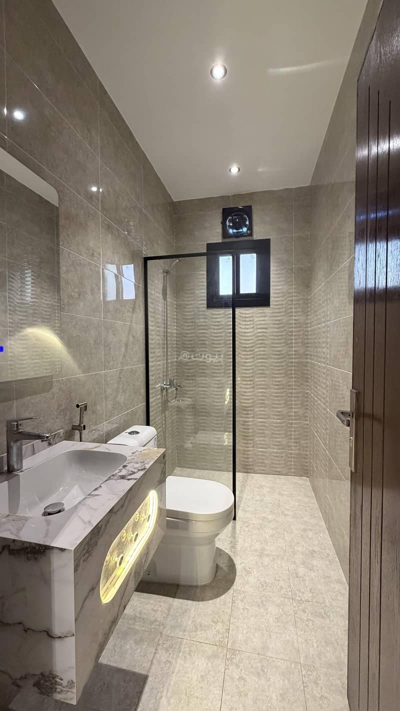 2 bedroom apartment in Al Bawadi, Jeddah 9