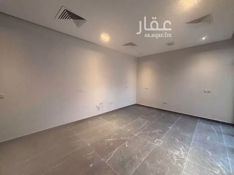 فيلا 5 غرف في العارض 13