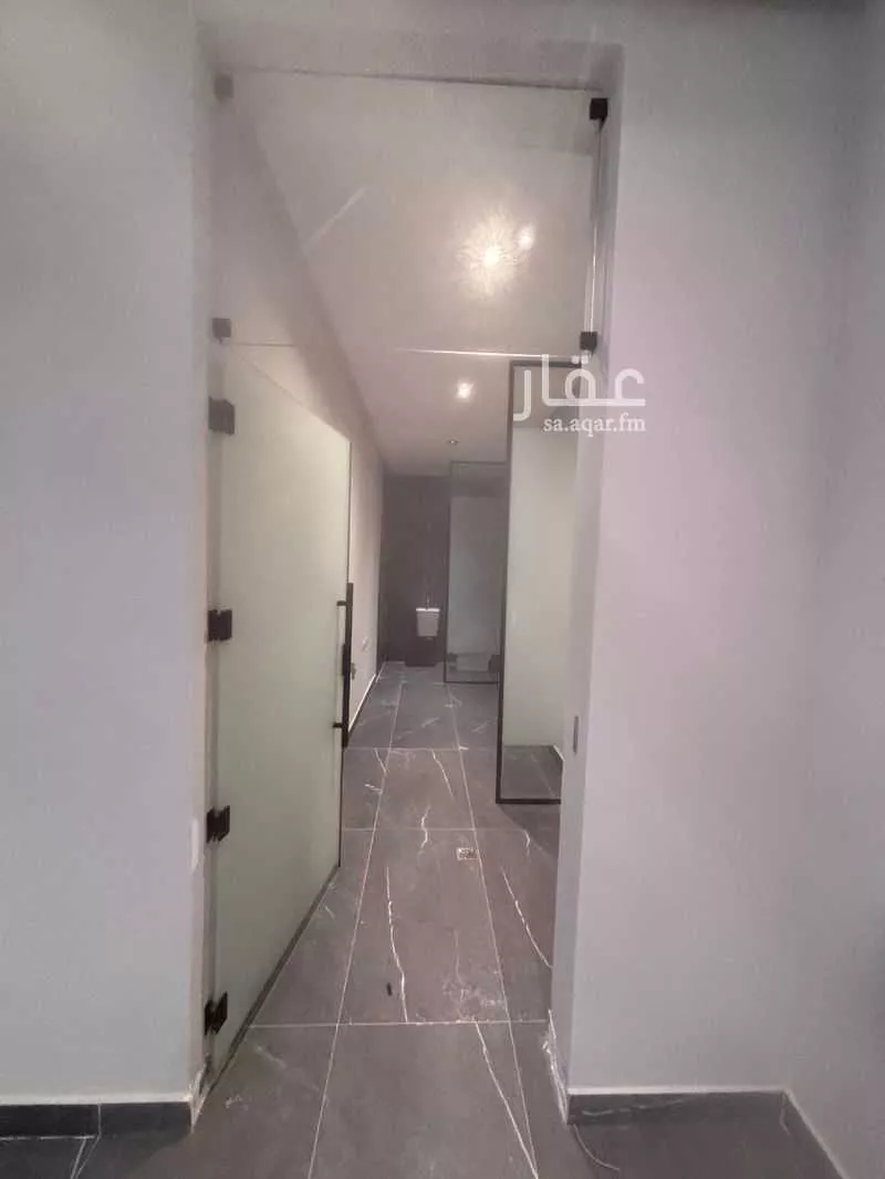 فيلا 5 غرف في العارض 15
