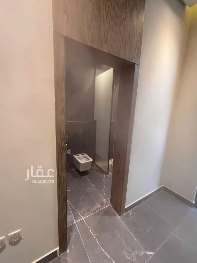 فيلا 5 غرف في العارض 23