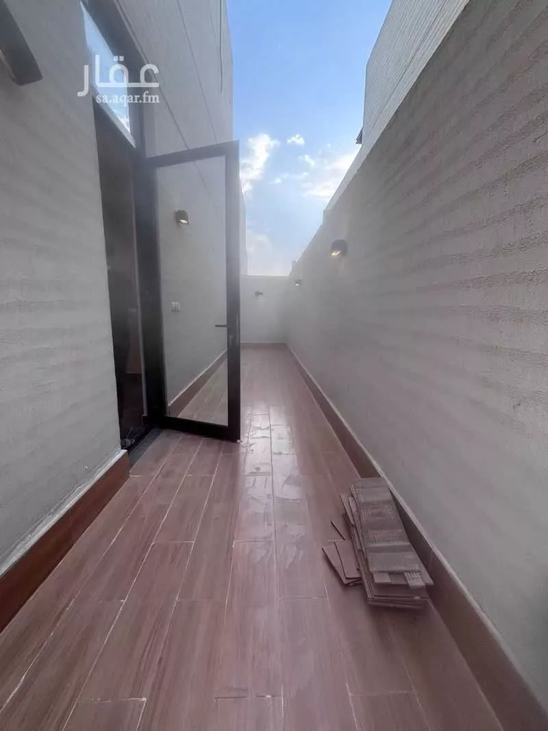 فيلا 5 غرف في العارض 25