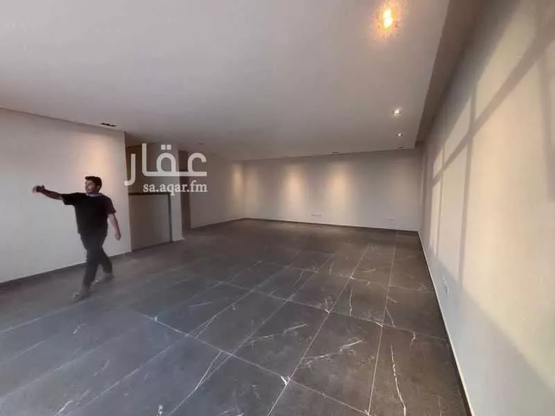 فيلا 5 غرف في العارض 28
