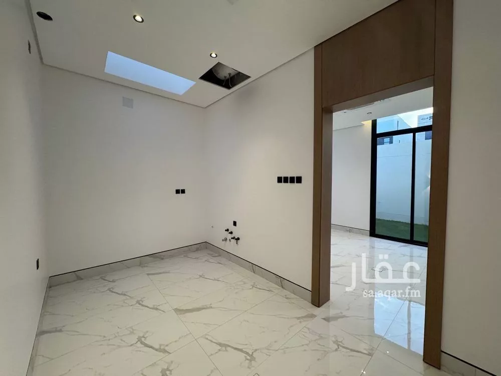 5 bedroom villa in Al Narjis 16