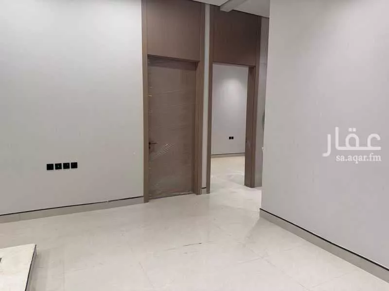 6 bedroom villa in Al Janadriyah 6