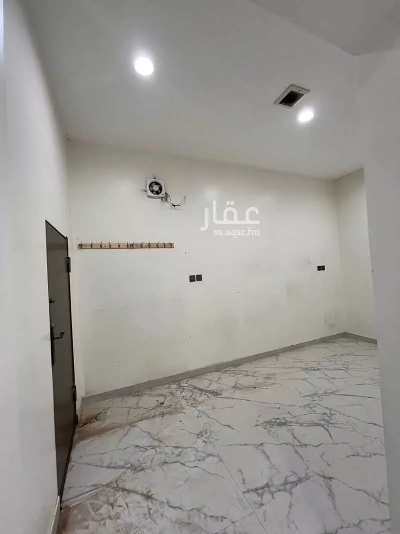 19 bedroom apartment in Al Janadriyah 11