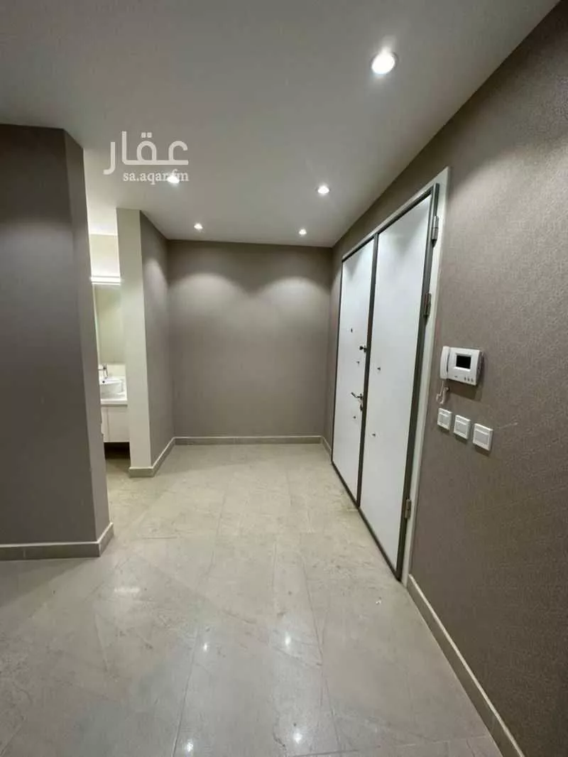 5 bedroom villa in Al Rimal 7