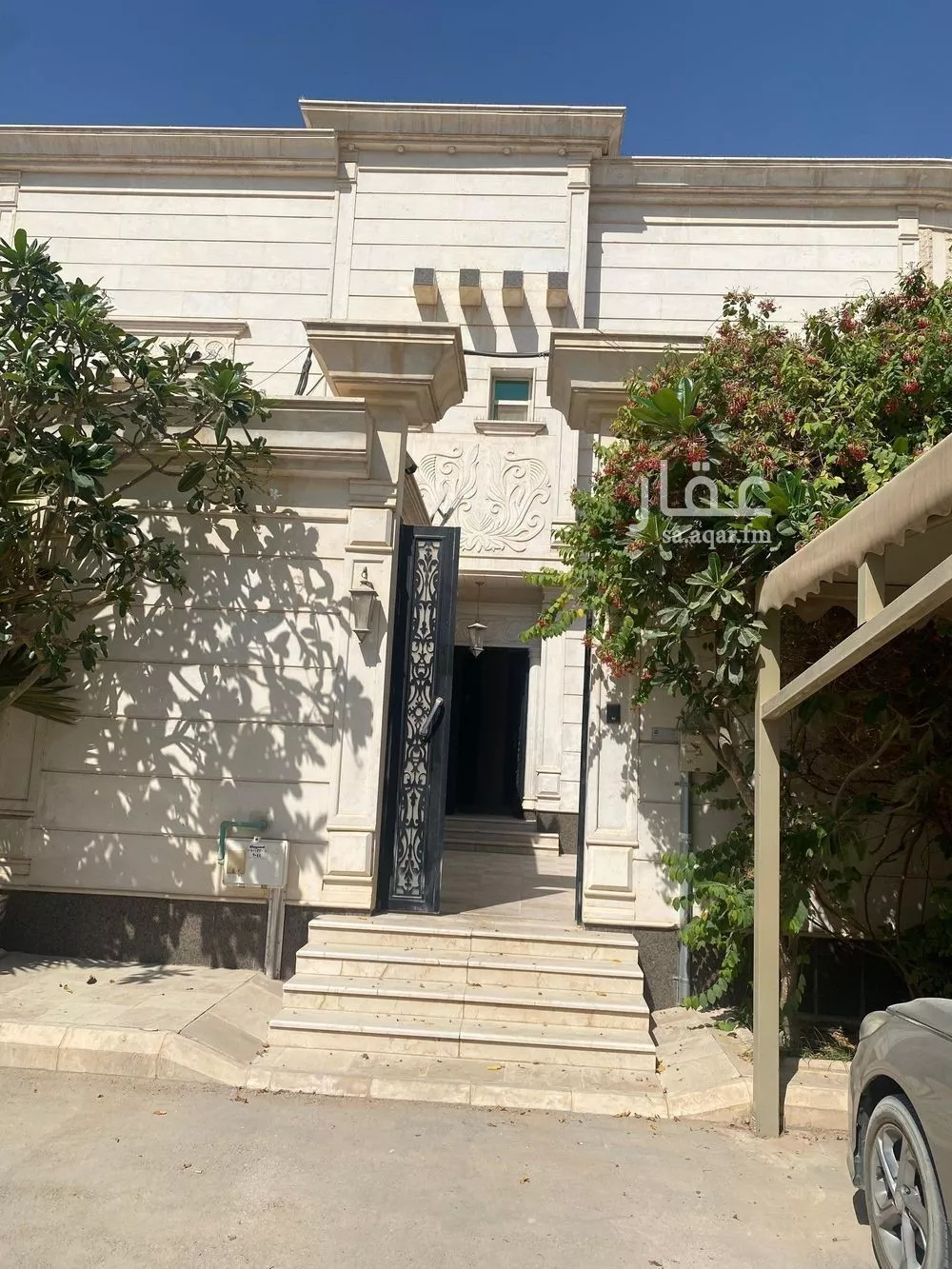 6 bedroom apartment in Qurtubah 8