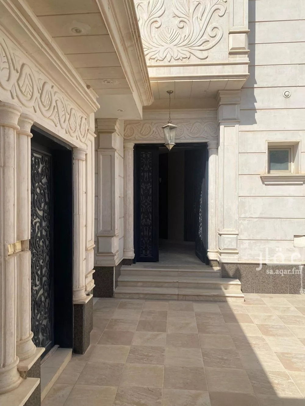 6 bedroom apartment in Qurtubah 10