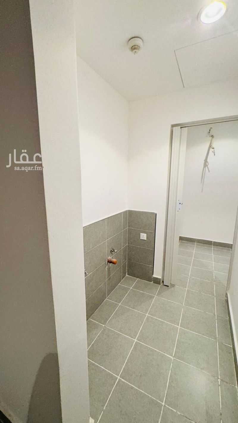 5 bedroom apartment in Al Hamdaniyah, Jeddah 6