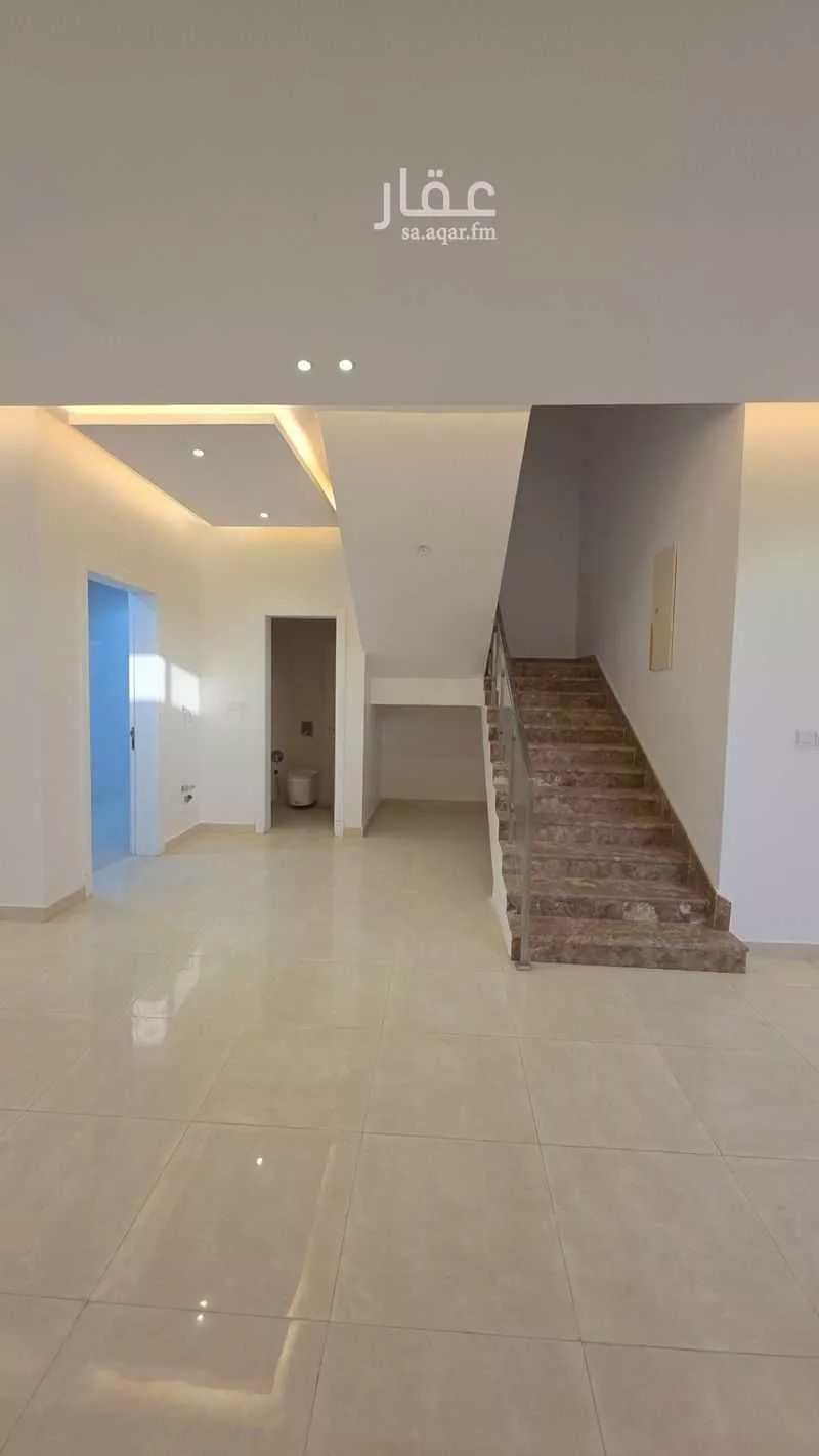 4 bedroom villa in Al Aridh 5