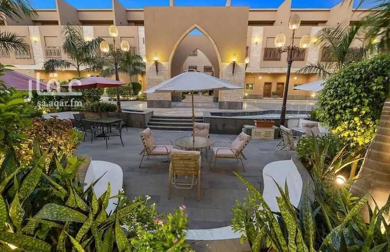 3 bedroom villa in Al Shati, Jeddah 5