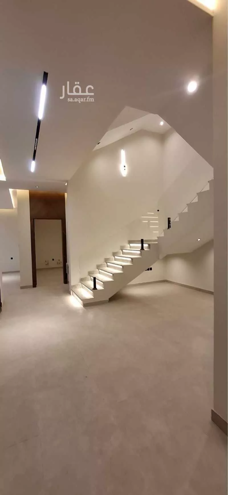 6 bedroom villa in Al Mahdiyyah 4