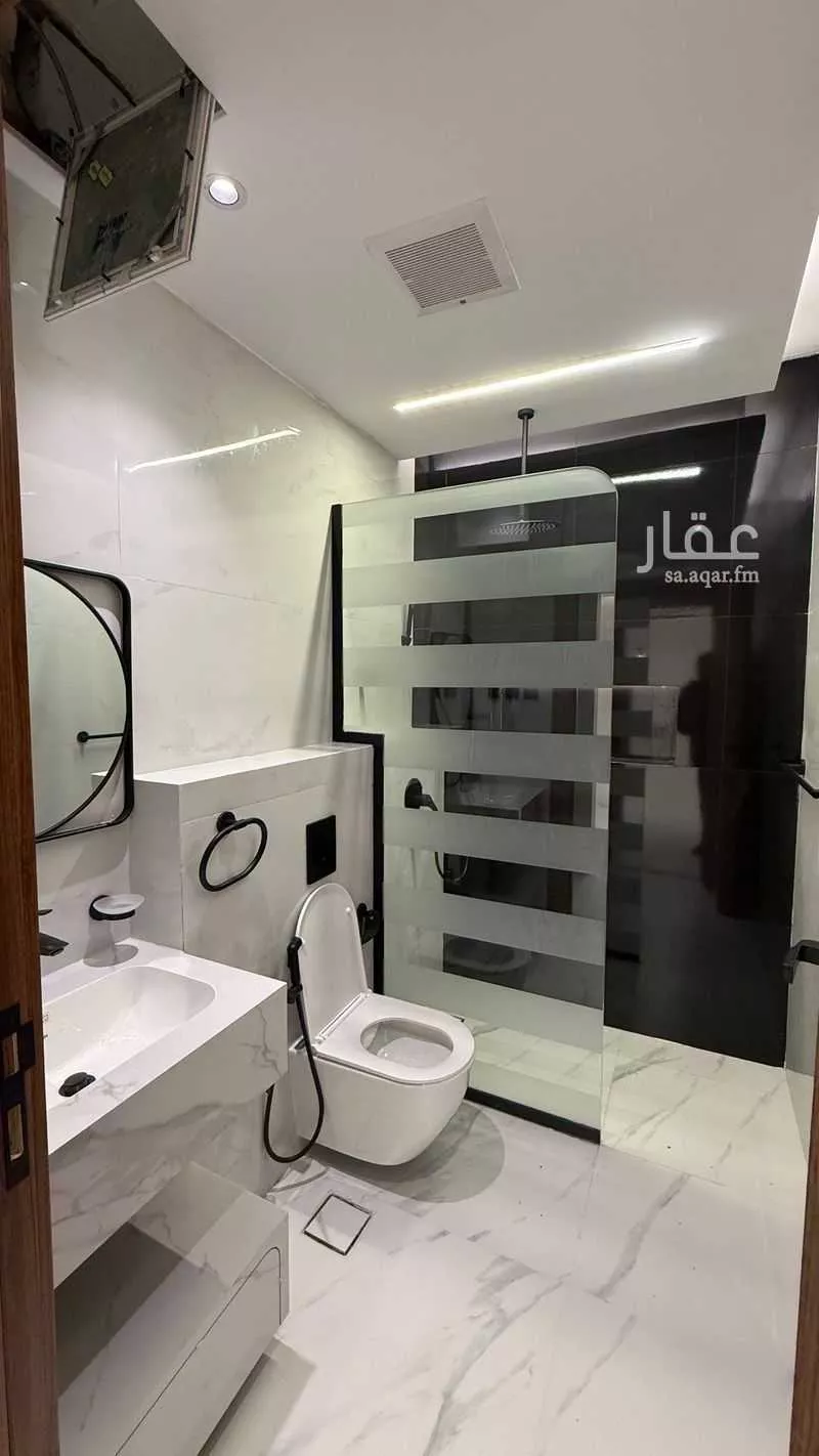 7 bedroom apartment in Al Wadi 6