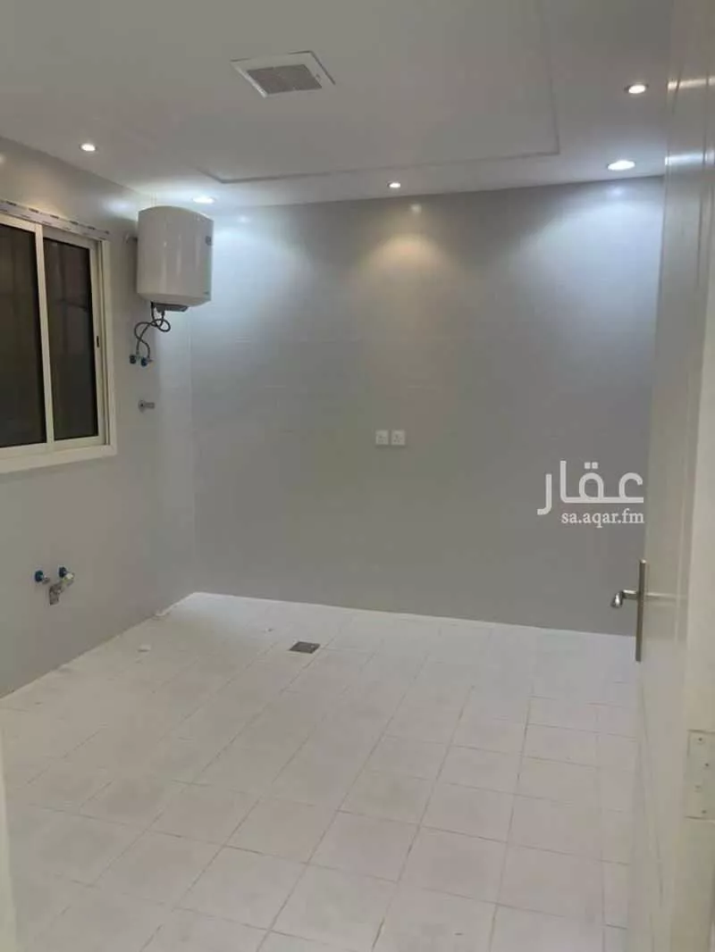 8 bedroom villa in Al Mahdiyyah 4