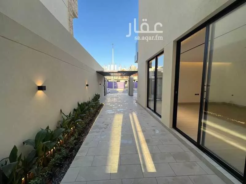 4 bedroom villa in Al Narjis 13