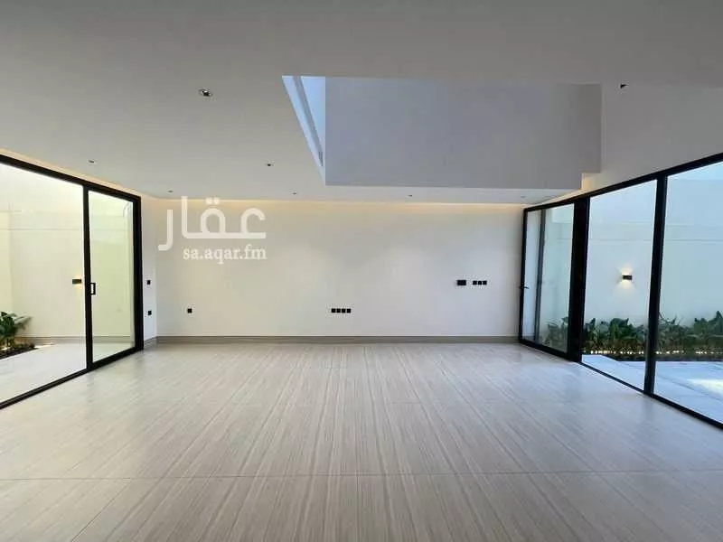 4 bedroom villa in Al Narjis 17