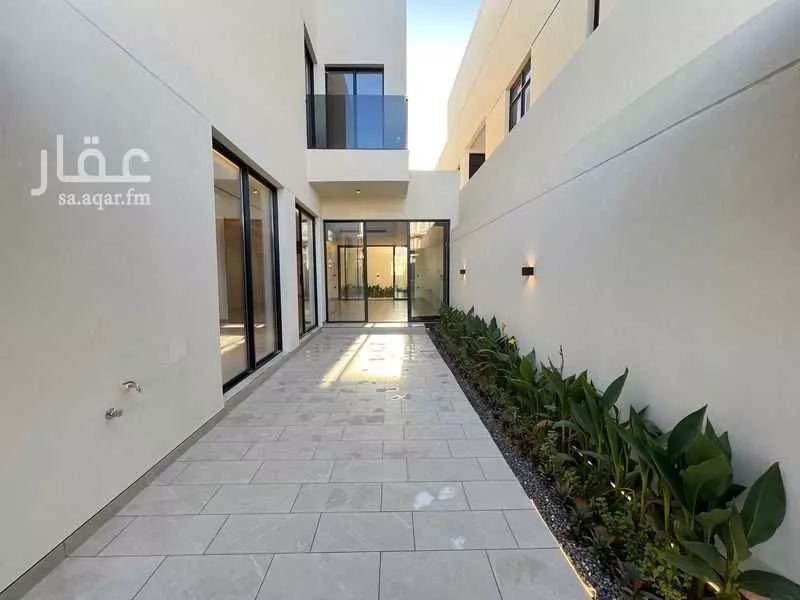 4 bedroom villa in Al Narjis 5