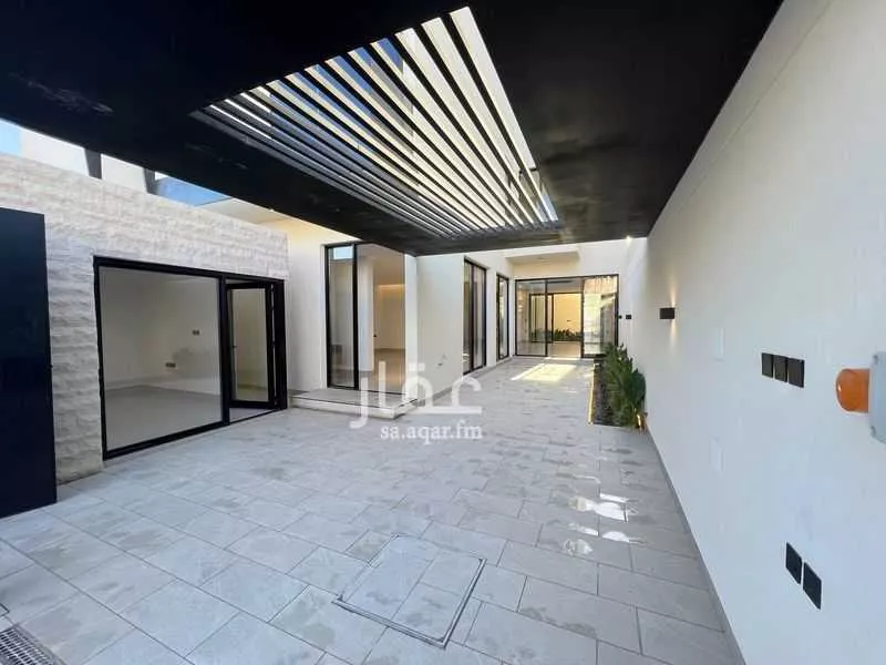 4 bedroom villa in Al Narjis 6