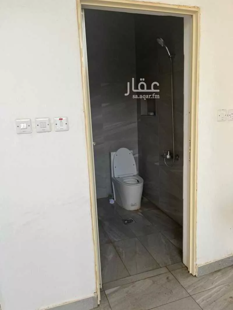 فيلا 5 غرف في بنبان 2
