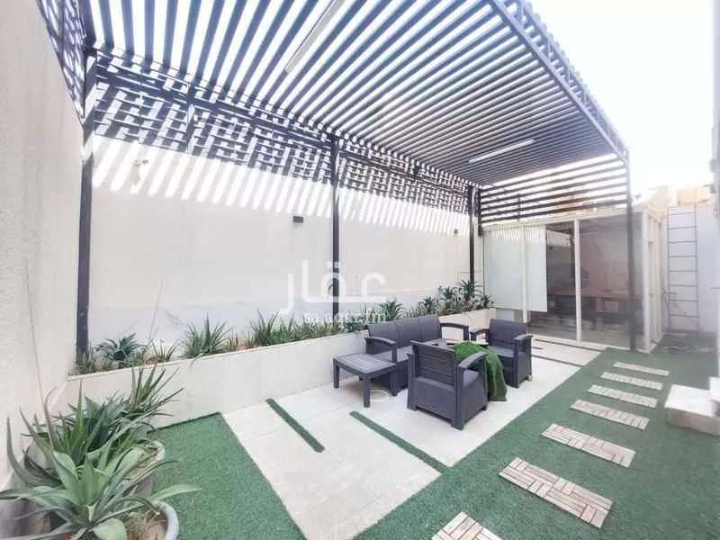 9 bedroom villa in Al Aridh 3