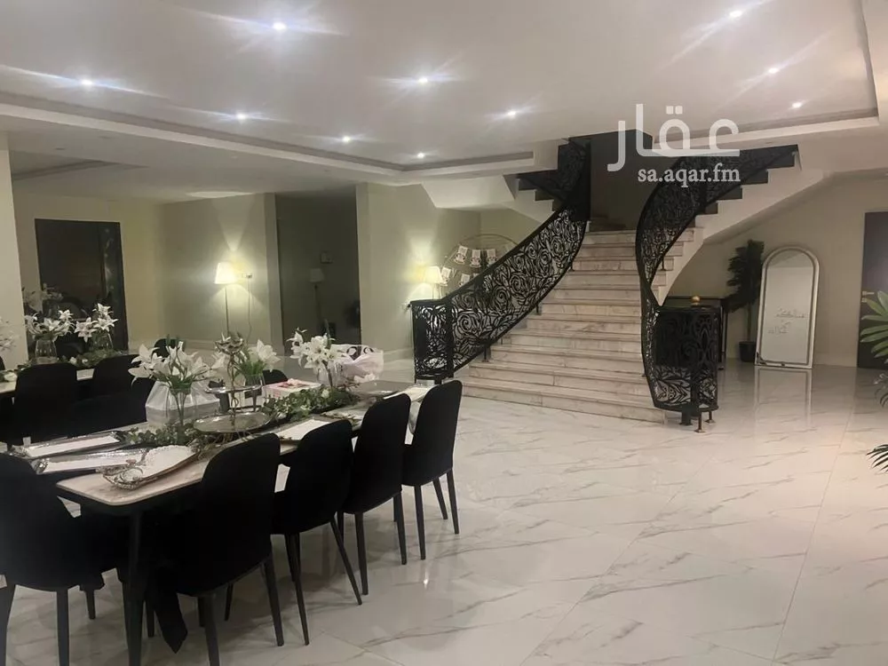 7 bedroom villa in Al Rawdah 9
